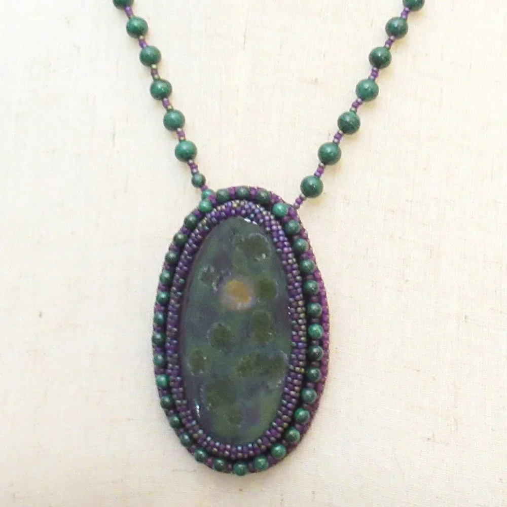 Ooak Artisan Cabochon and Malachite necklace
